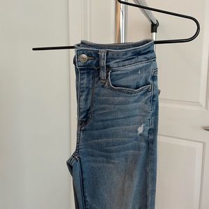 Distressed, American Eagle Next level stretch Jeans